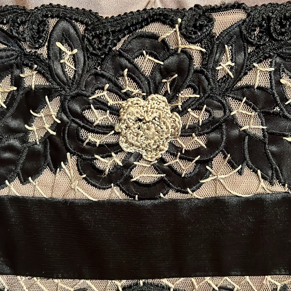 NWT Sue Wong Black and Taupe Embroidered Dress - Picture 5 of 8